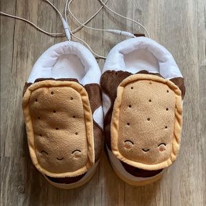 Heated slippers *fits up to size 8*